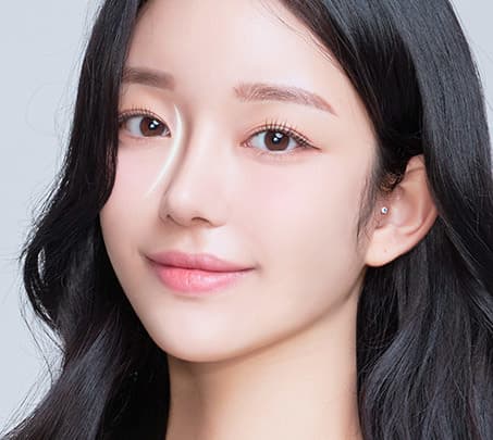 Semi-Fancy nose point: Natural Nose Bridge